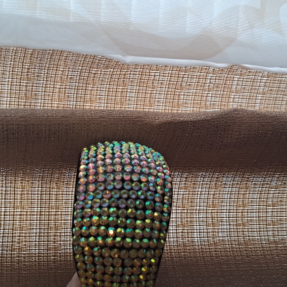 Rhinestone Sparkled Bling Chunky Bangle - Picture 4 of 6